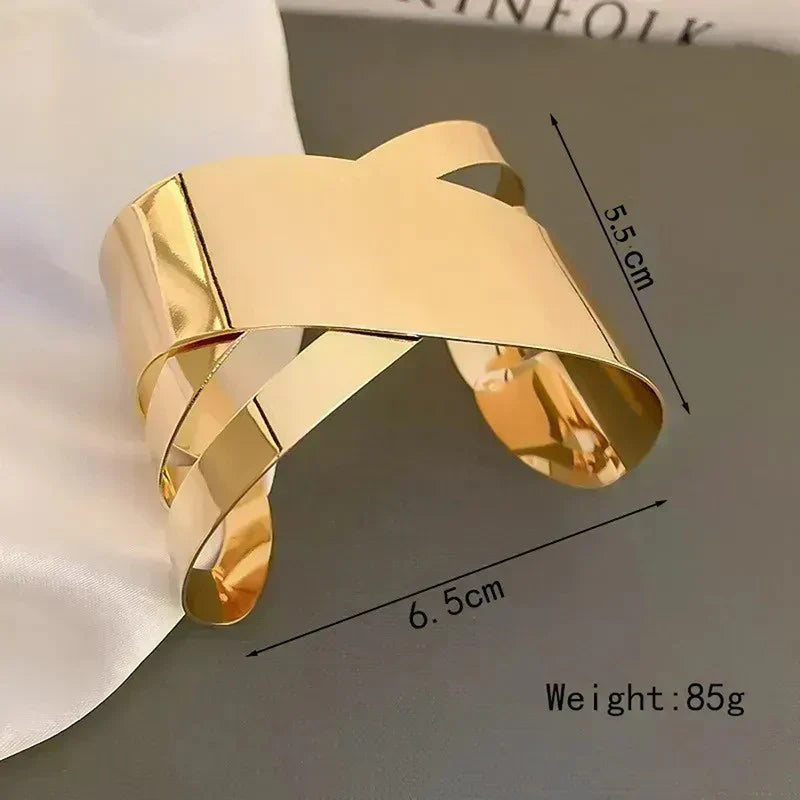 Statement geometry cuff