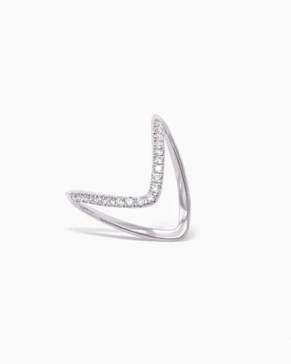 Silver V star studded ring