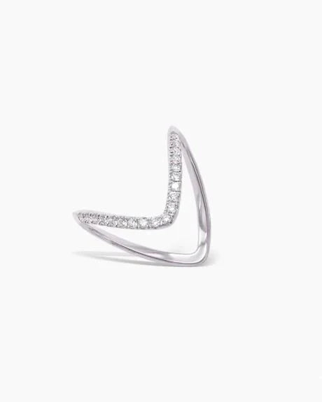 Silver V star studded ring