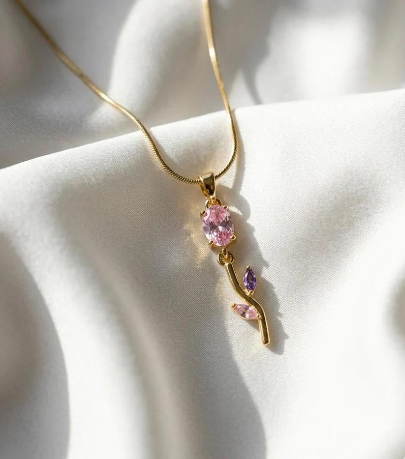 Tulip Necklace